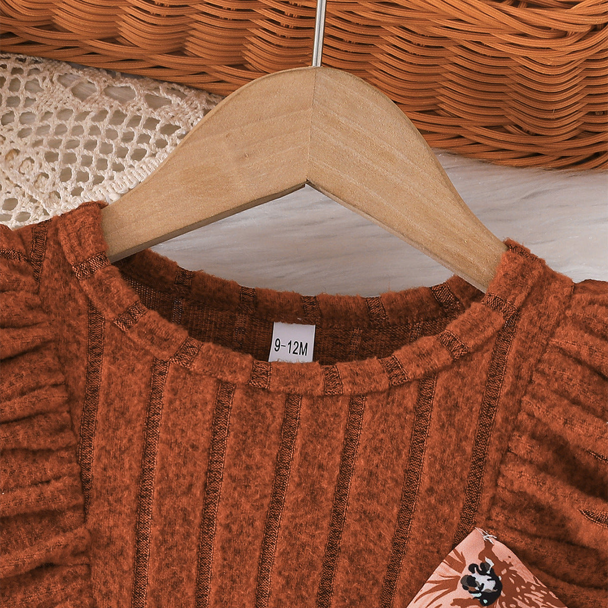 Vestido manga larga estampado para niña