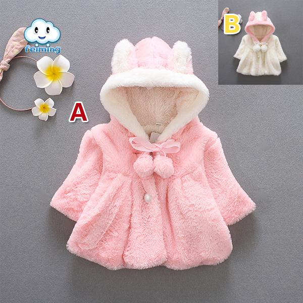 Capa en piel de conejo para bebé