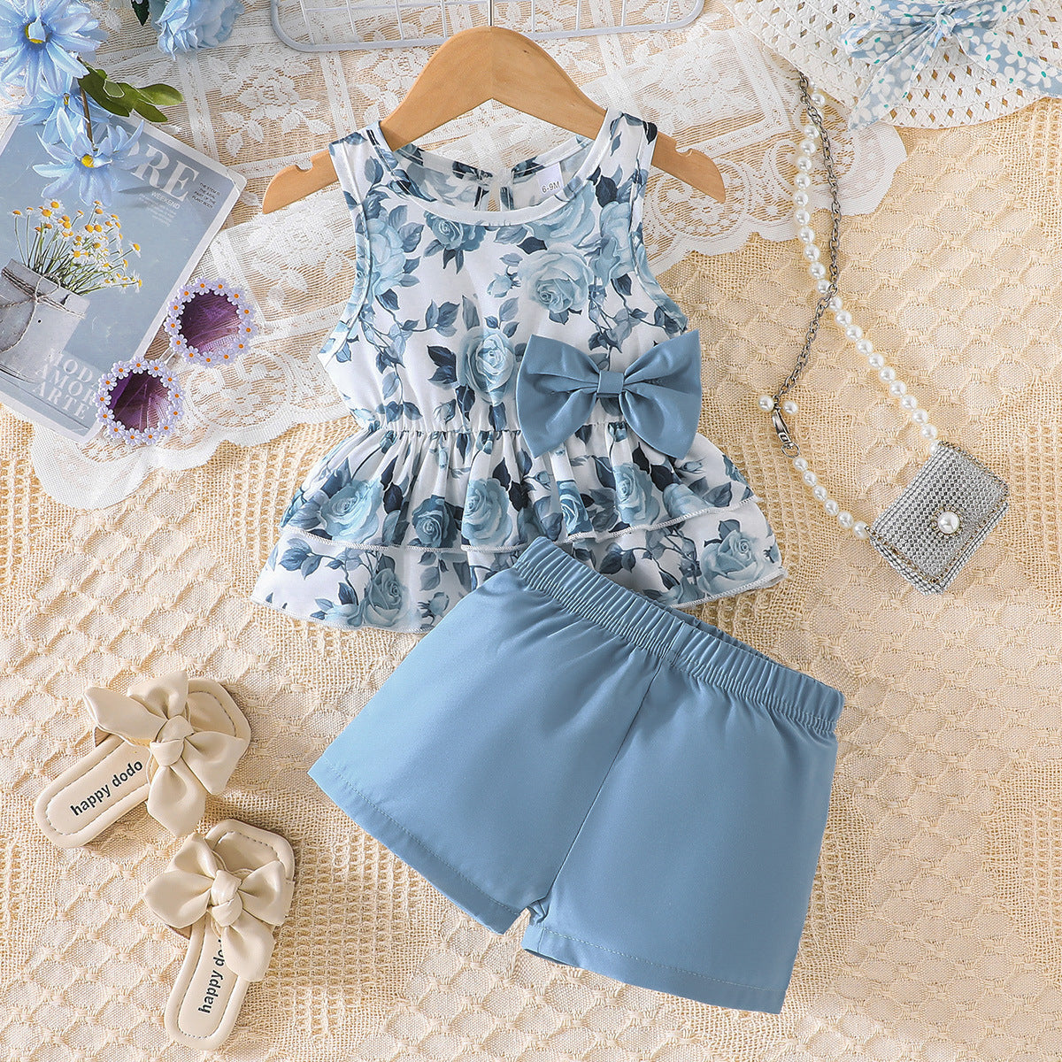 Conjunto de verano con blusa y short verde para niña