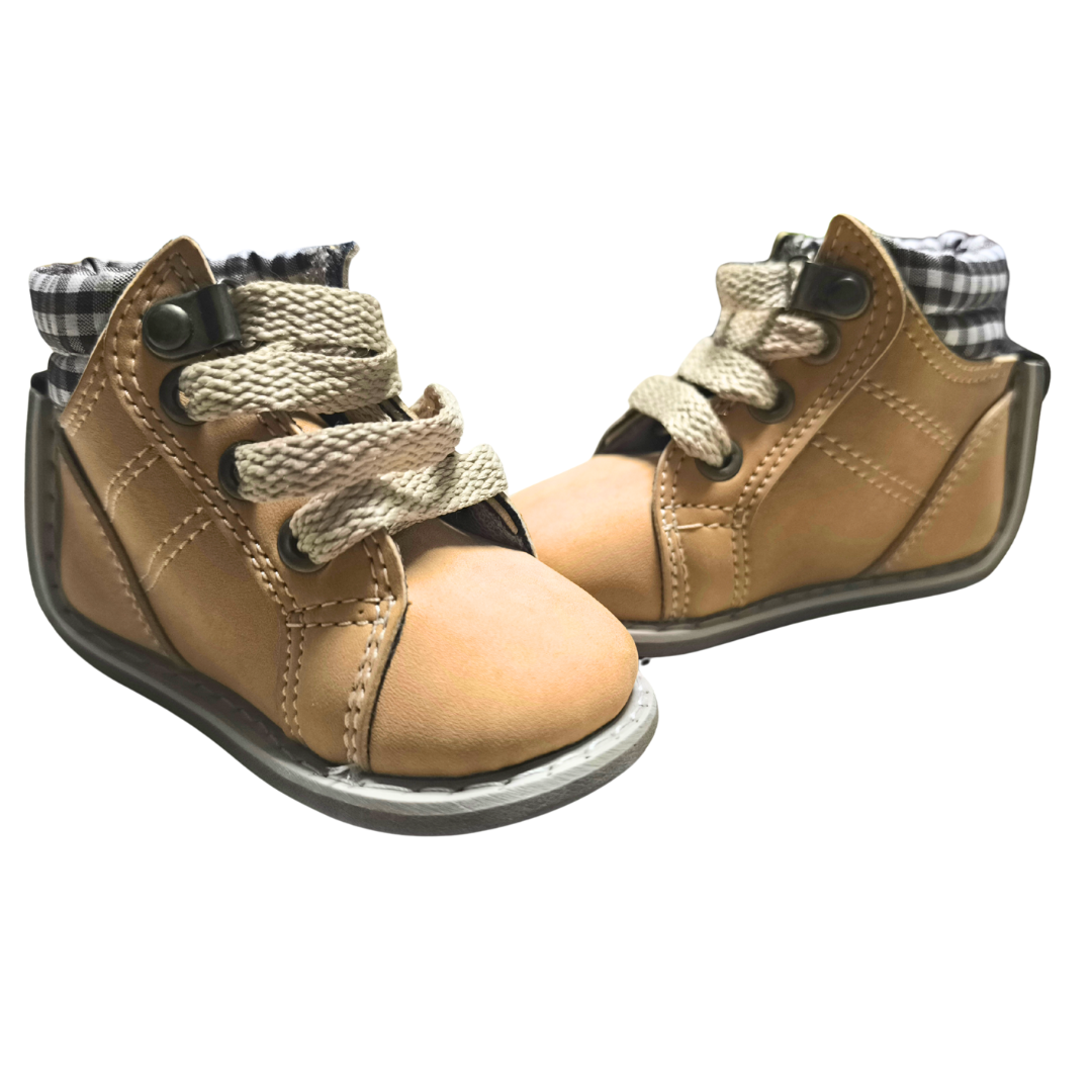 Zapatos no tuerce mostaza para niño