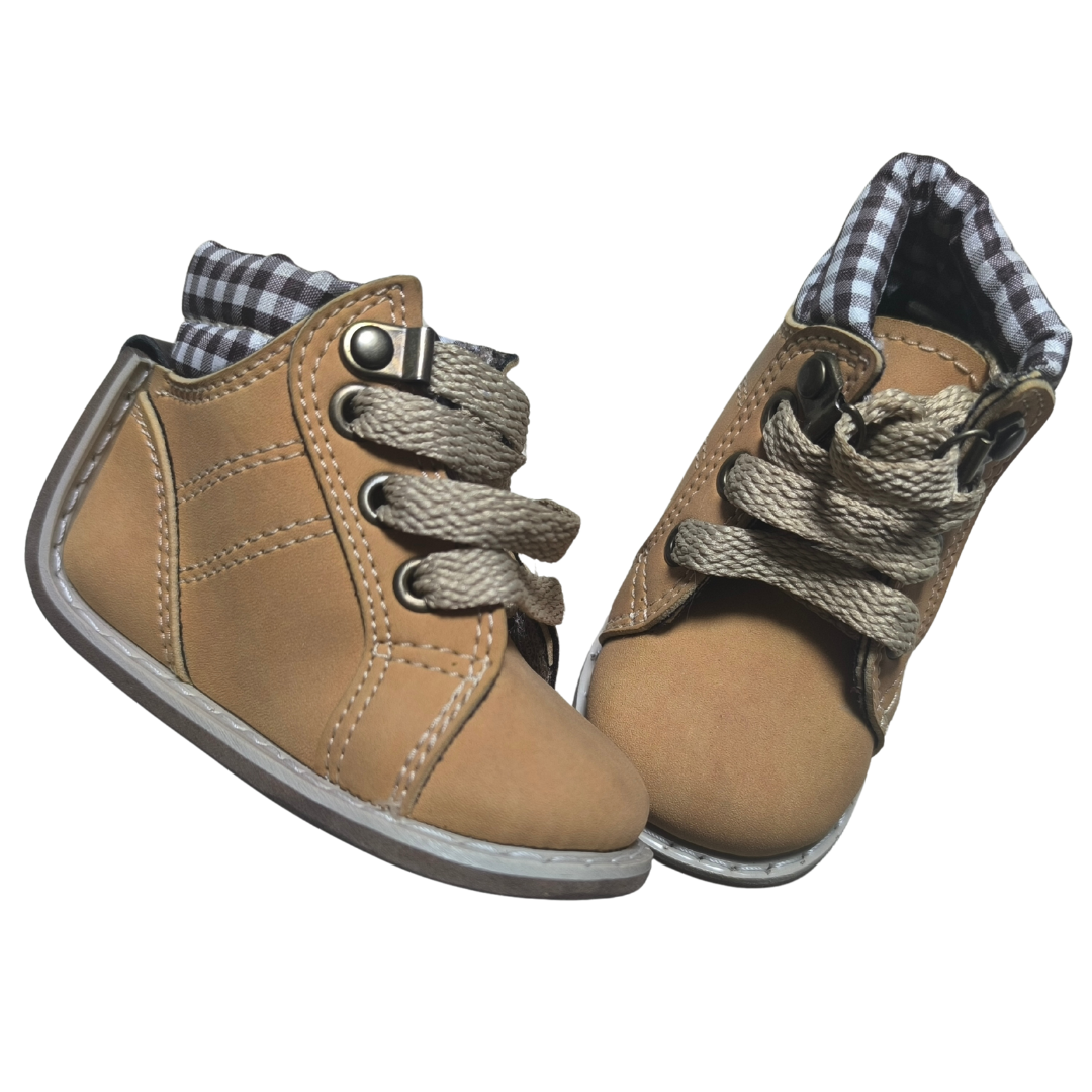 Zapatos no tuerce mostaza para niño