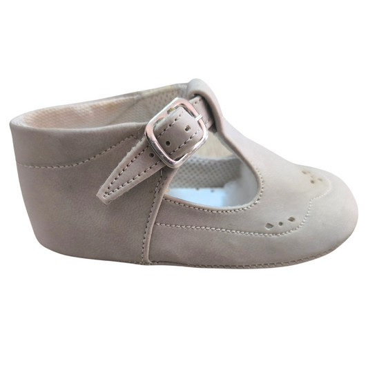 Zapato suela blanda en cuero beige para niña