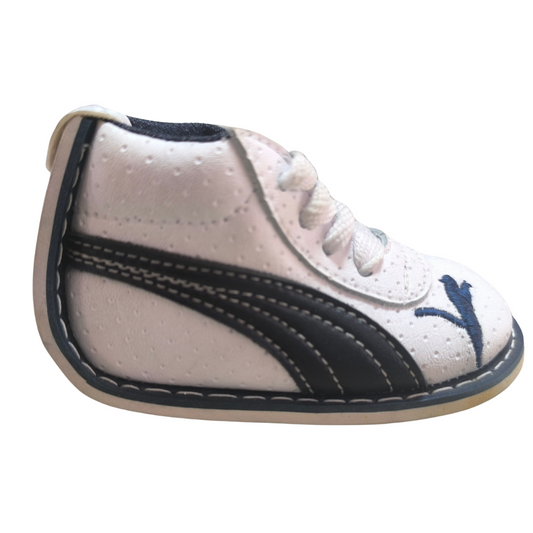 Tenis no tuerce blanco para niño