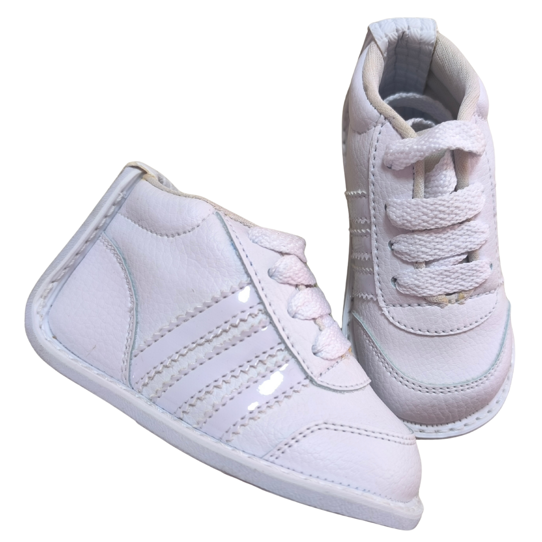 Tenis no tuerce blanco infantil