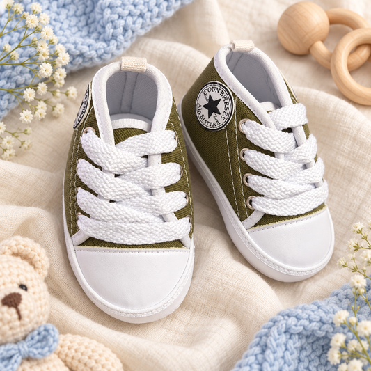 Zapato sin suela tipo converse con cordón para bebé no caminante