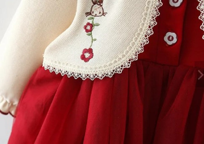 Vestido rojo con saquito para niña