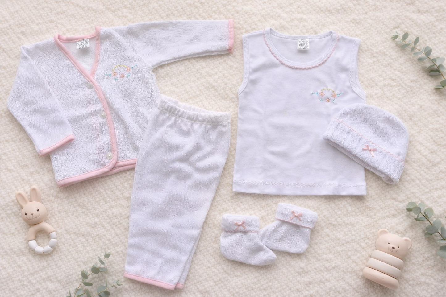 Primera muda en hilo para niña