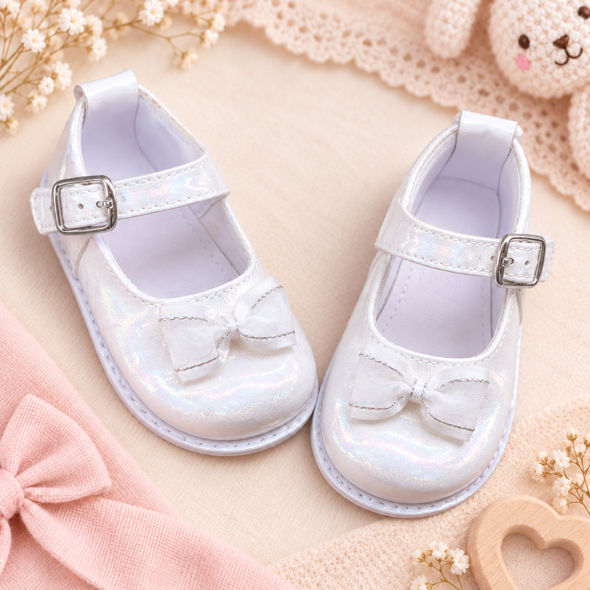 Zapato no tuerce charol blanco para niña