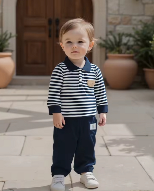 Conjunto camiseta y jogger para niño