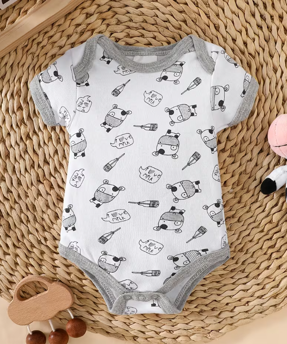 Primera muda 8 piezas estampada vaquita para bebé