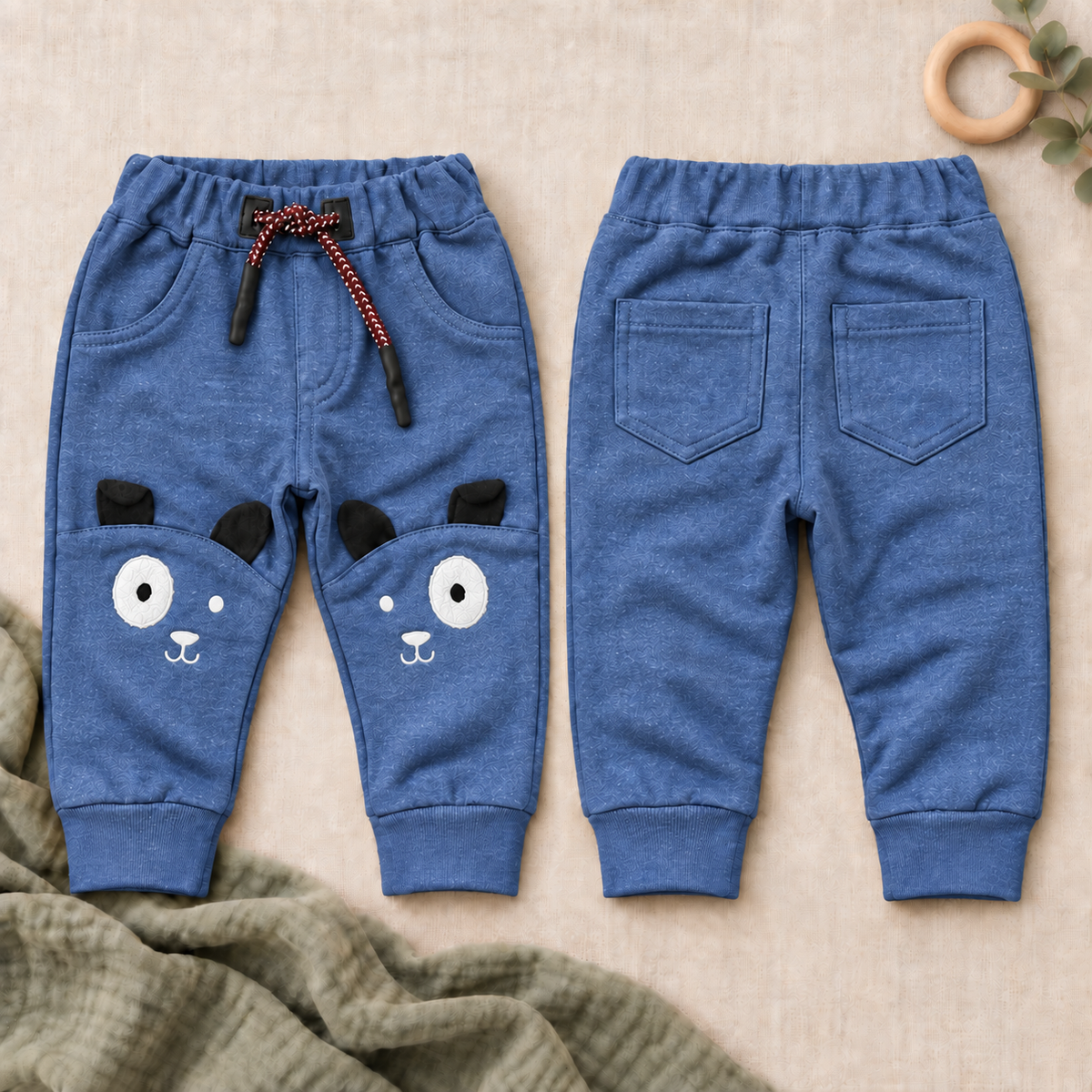Jogger en algodón con aplique para bebé-niño